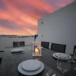 Velero Villa *